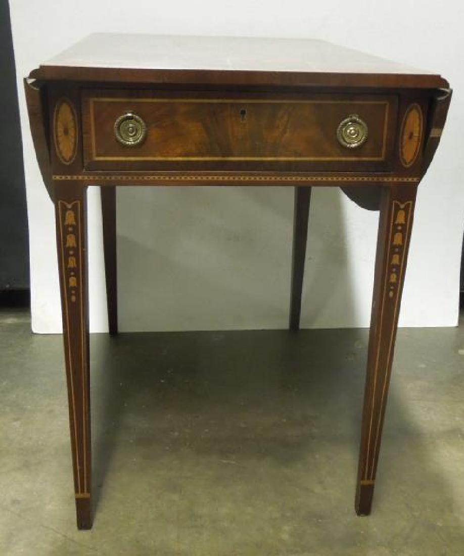 Hepplewhite Style Pembroke Table (1 of 8)