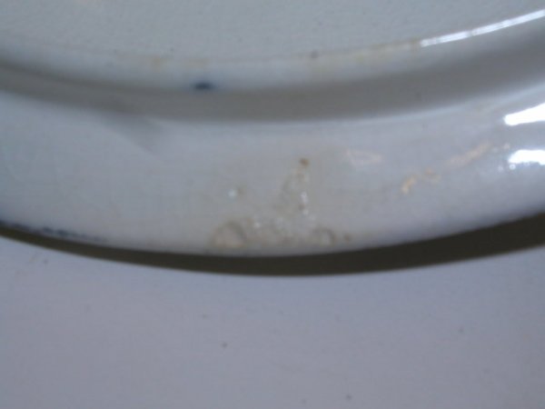 Royal Staffords Pottery covered dish - 3