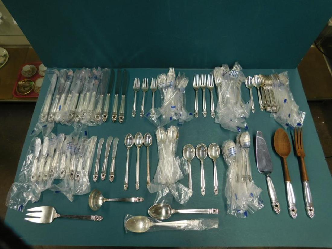 105Pc International Sterling Royal Danish Flatware (1 of 15)