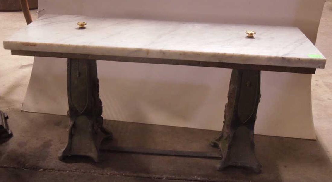 Art Nouveau Stand (1 of 5)