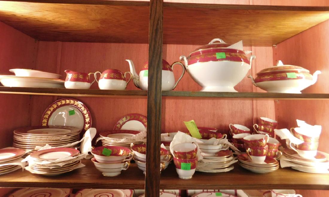 Spode China Dinnerware Service (1 of 3)