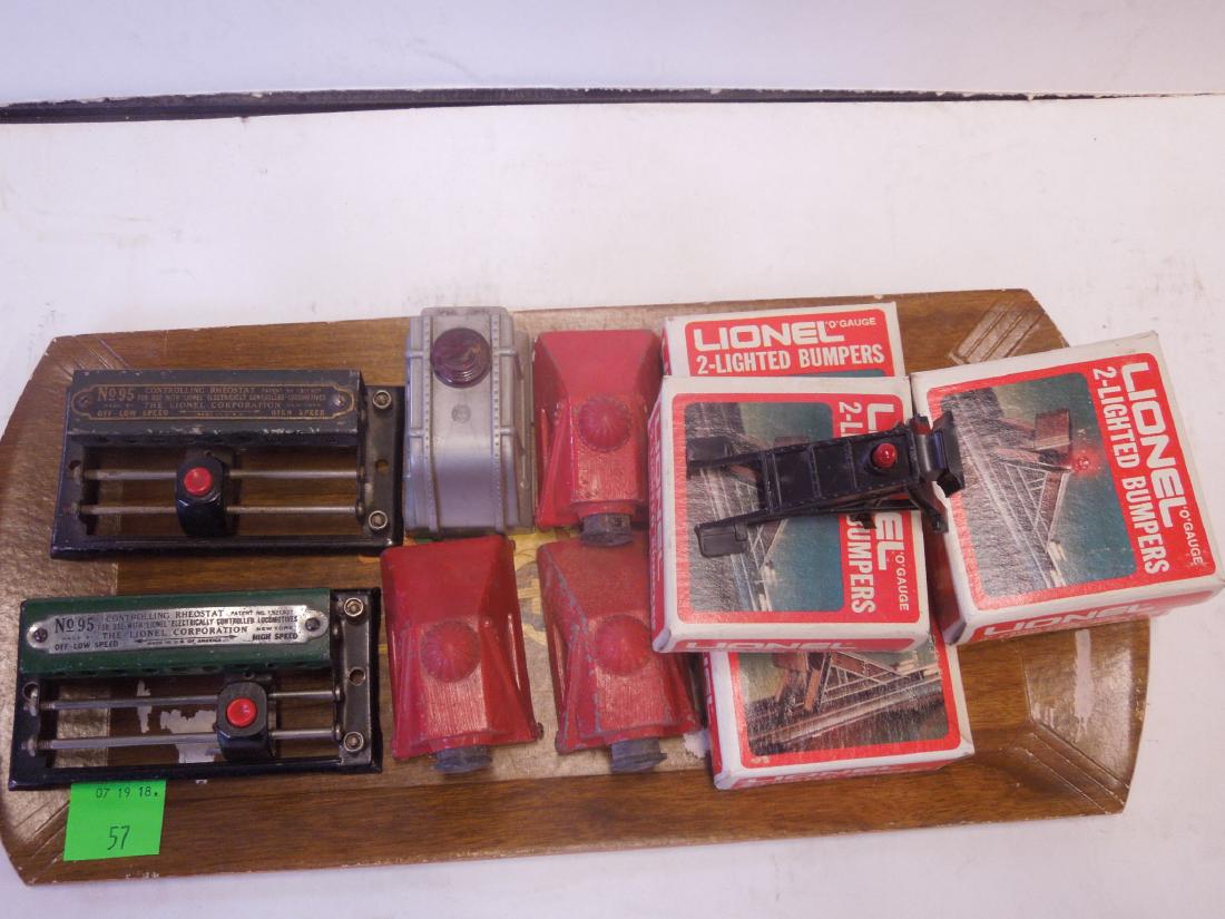 Lot Lionel Train Track Accessories (1 of 4)