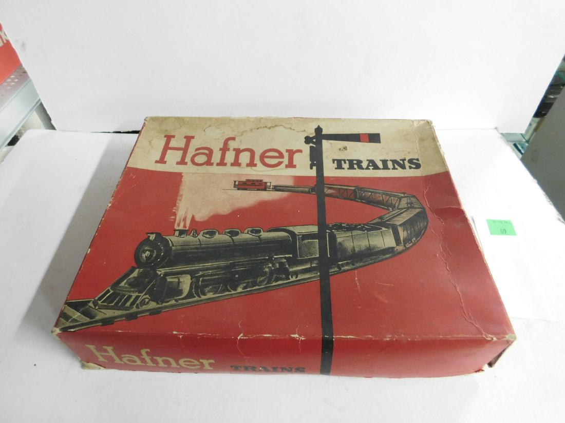 Vintage Hafner Tin Windup Train Set (1 of 3)