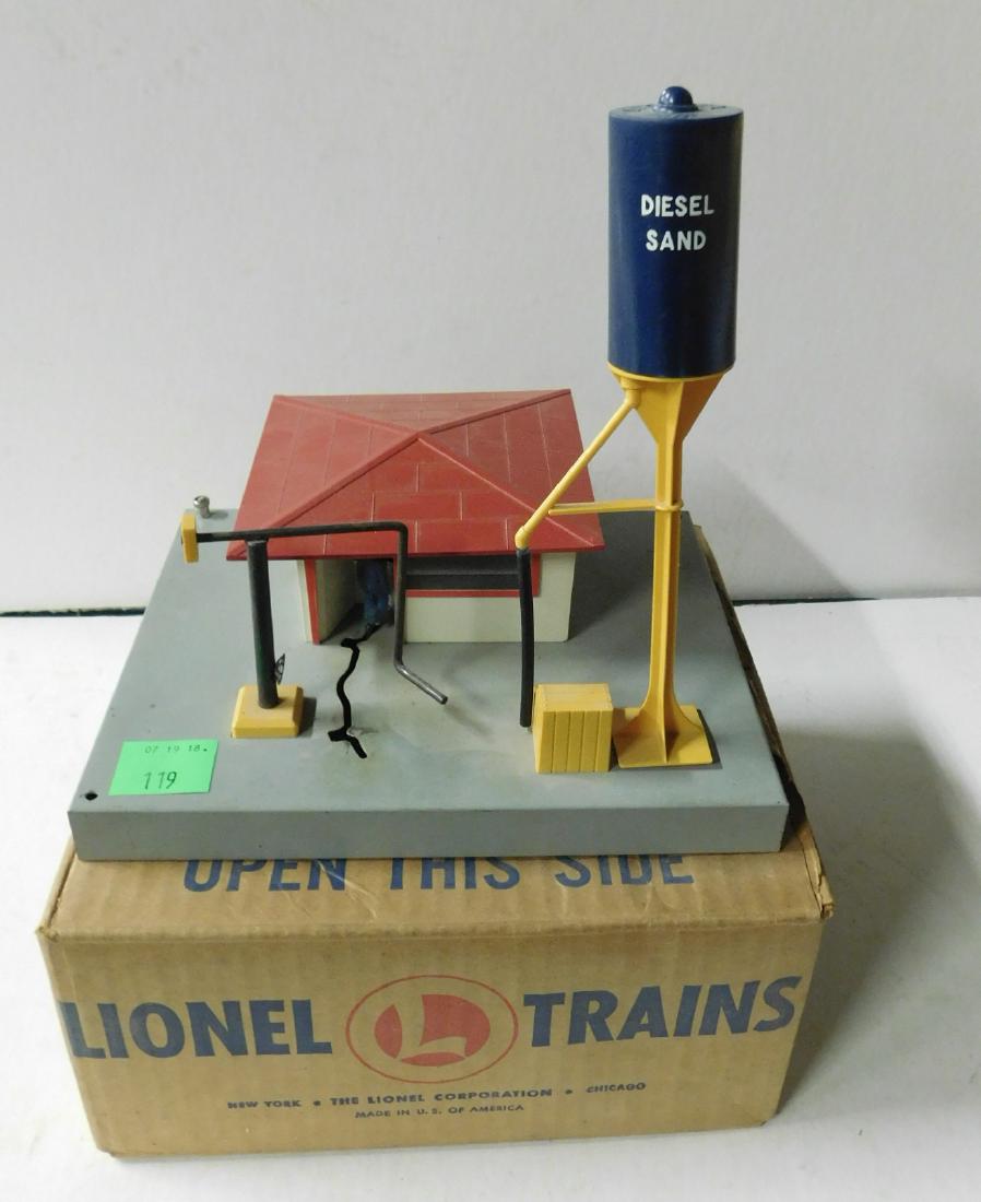 Vintage Lionel Diesel Fueling Station (1 of 5)