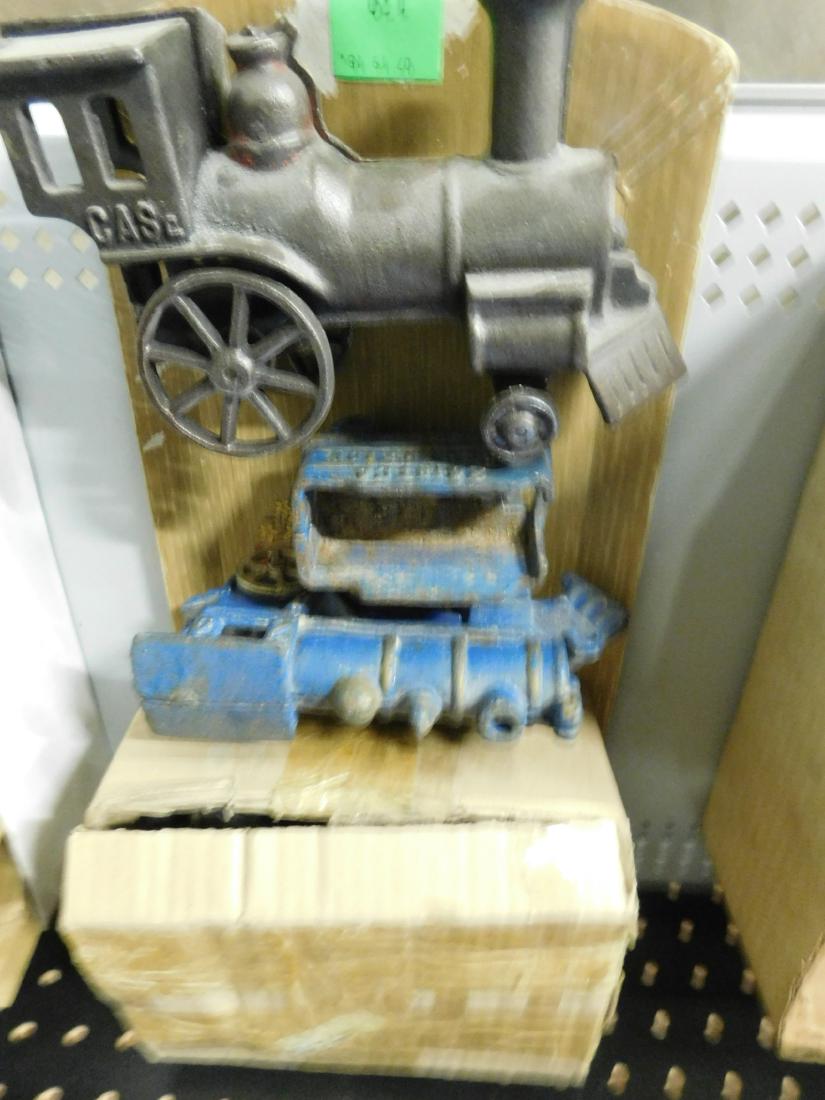 Assorted Cast Iron Train Pieces (1 of 2)