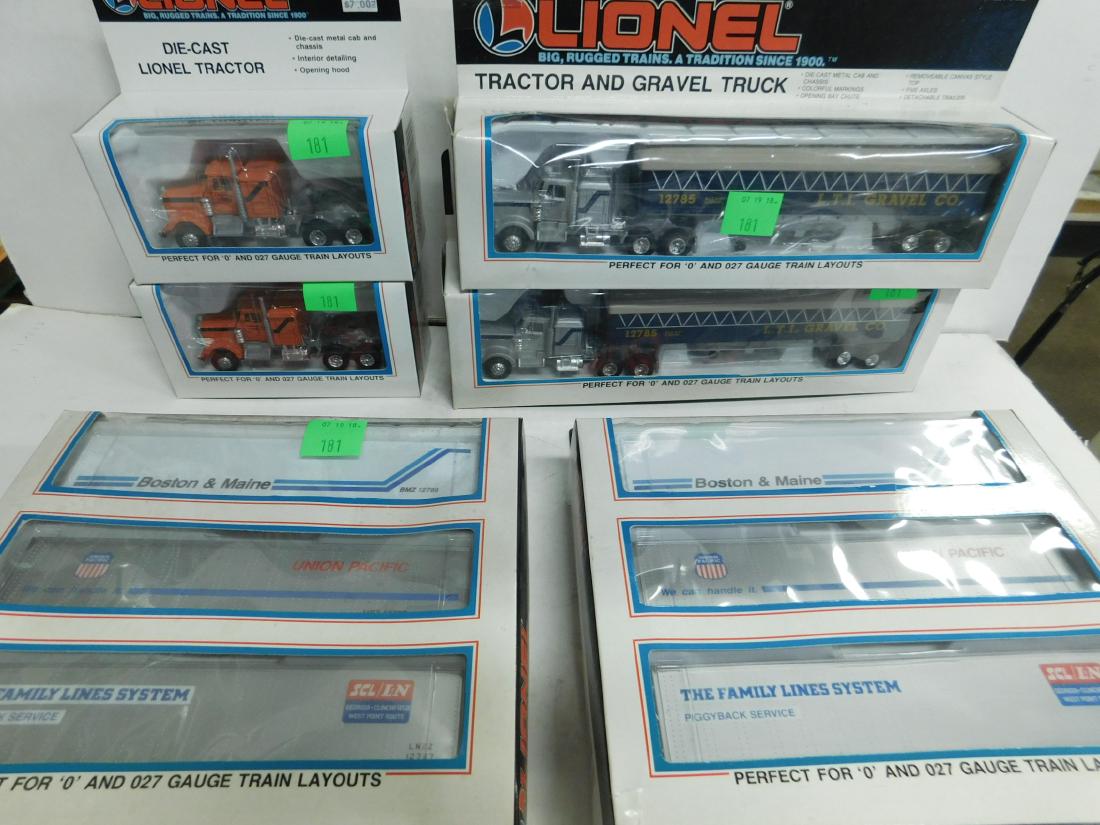 Lionel Tractors & Trailers in Boxes (1 of 5)