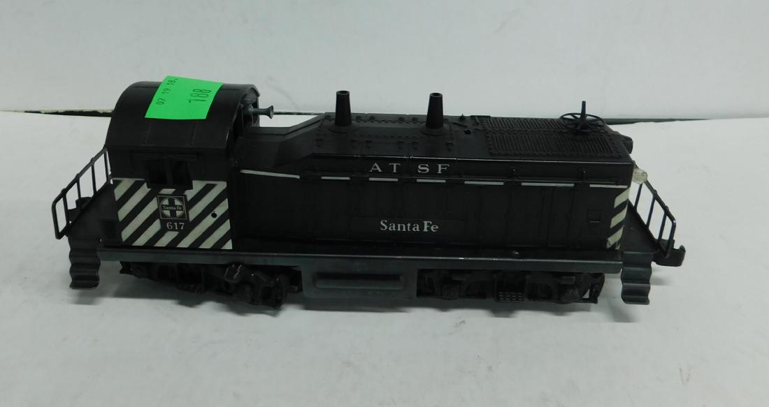 Lionel Postwar Diesel Switcher (1 of 4)