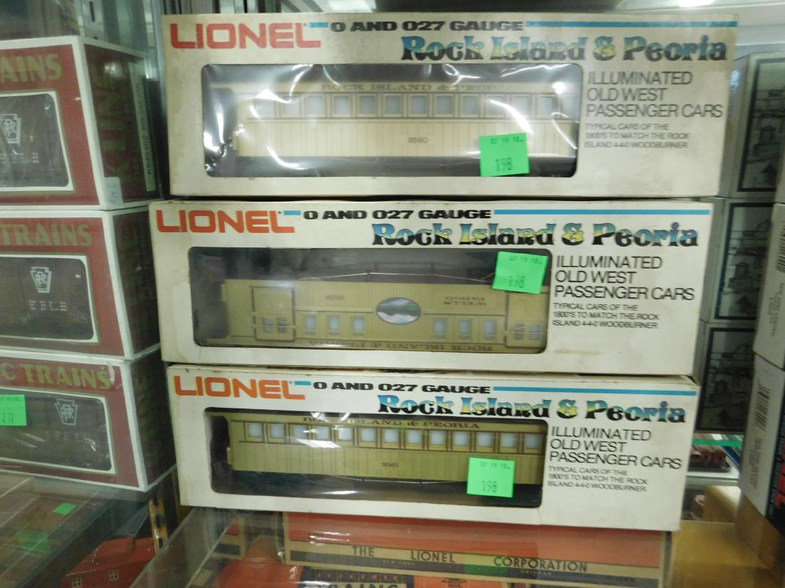 Set of 3 Lionel MPC Train Cars in Original Boxes (1 of 5)