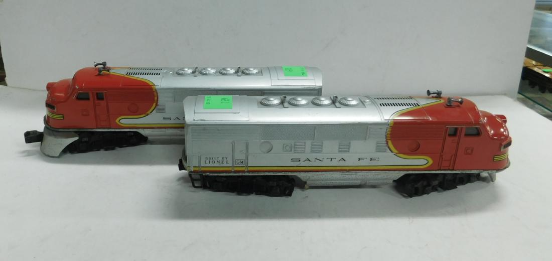 Lionel Postwar Sante Fe Engine & Dummy (1 of 11)