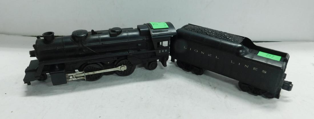 Lionel "Sears" Postwar Engine & Tender (1 of 7)