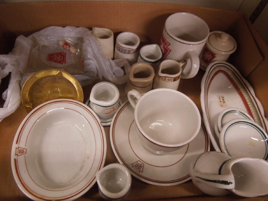 Assorted P R.R. Dining Car Accessories (1 of 4)