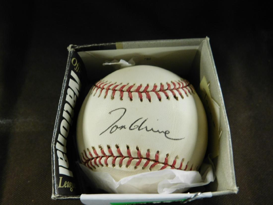 Autographed Baseball-Tom Glavine (1 of 1)