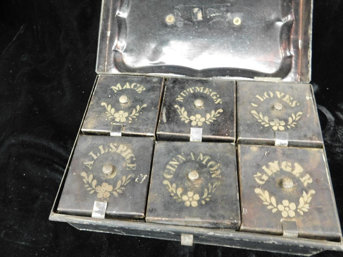 Vintage Tin Spice Box (1 of 2)
