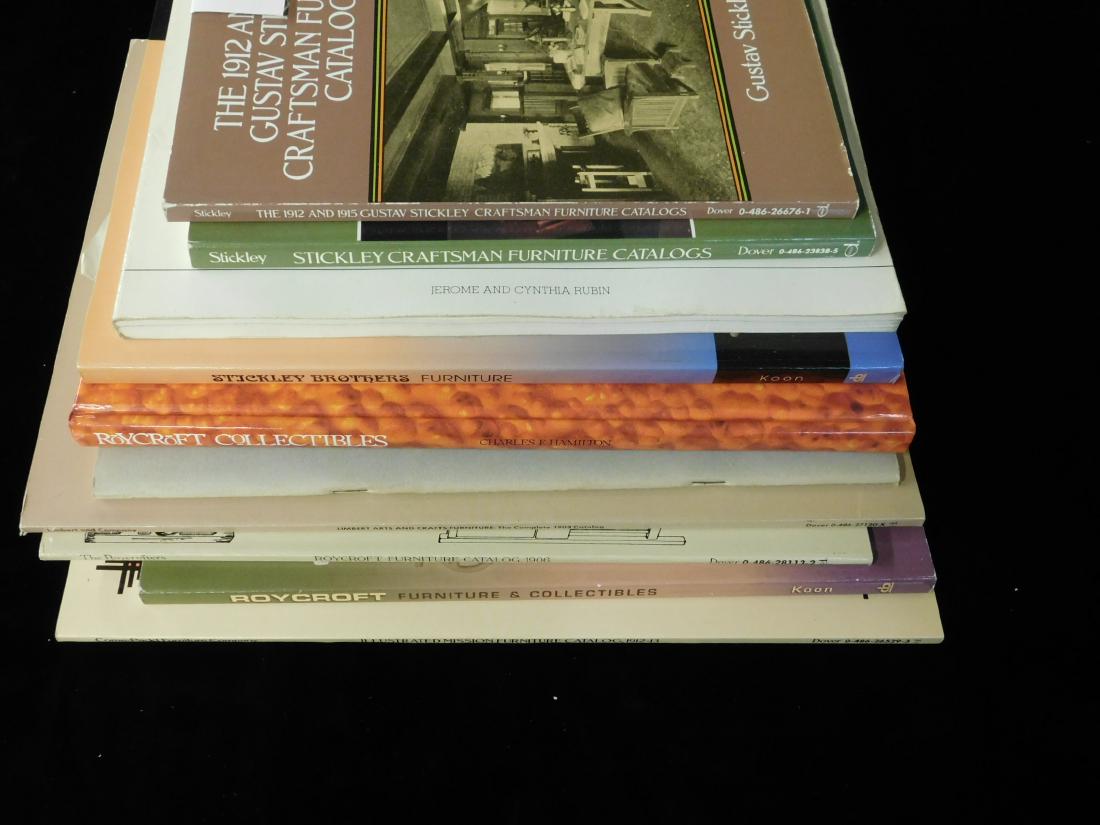 10 Books on Arts & Crafts (1 of 1)