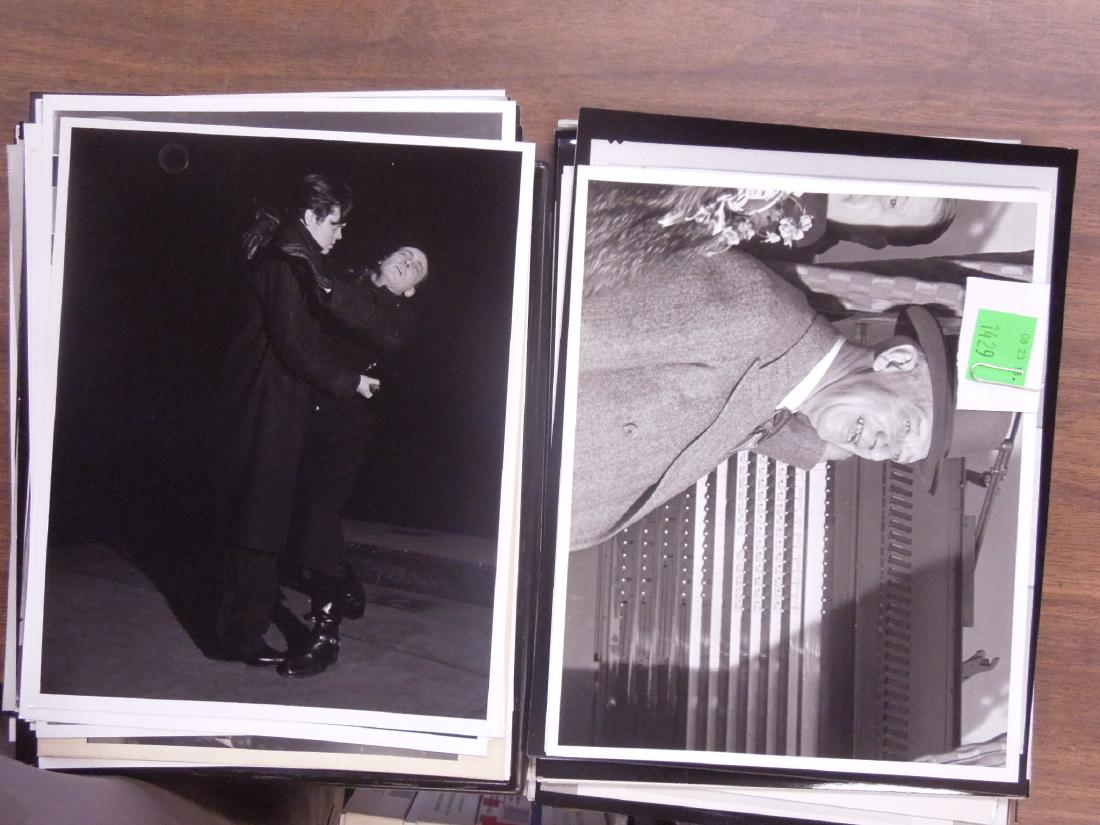 Lot 8 x 10 B & W Photos (1 of 7)