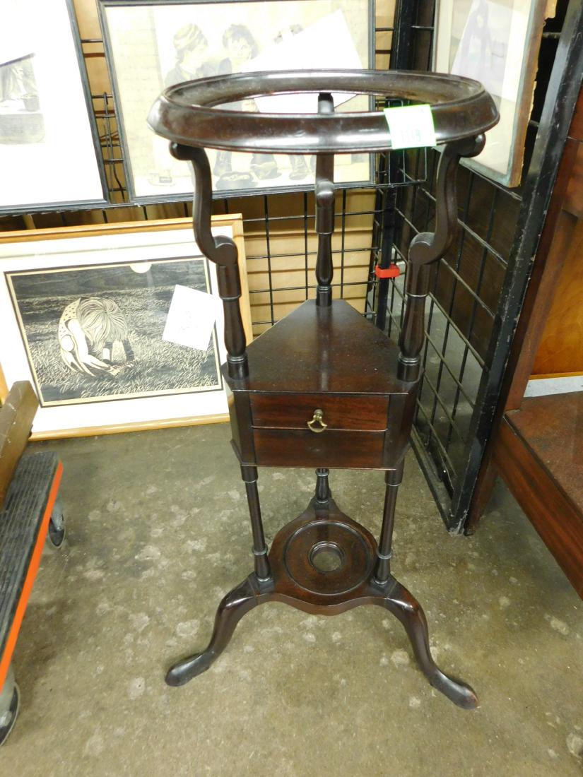 Queen Anne Style Wig Stand (1 of 2)