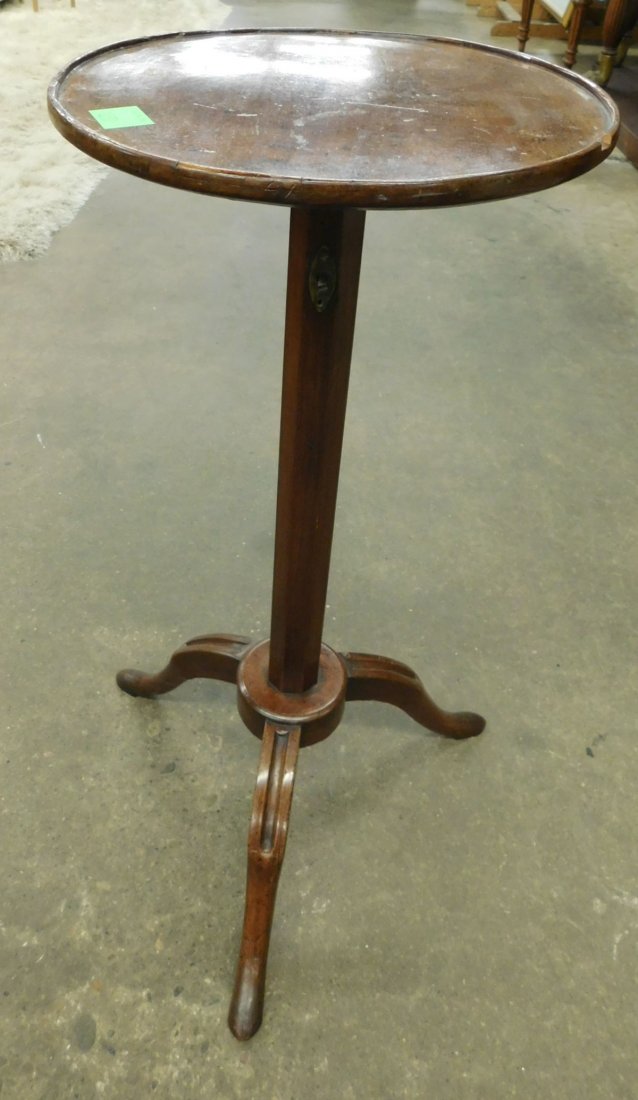 Continental Adjustable Stand (1 of 7)