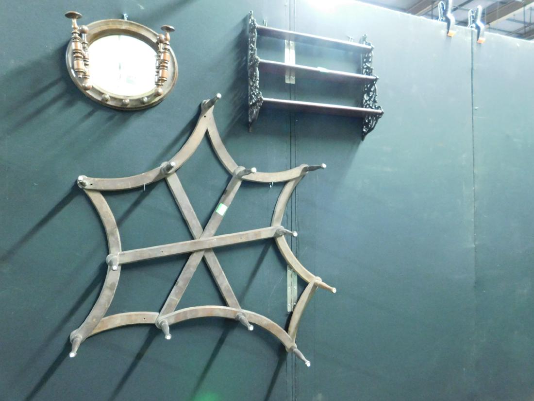 3 Pcs: Victorian Shelf & Hat Racks (1 of 8)