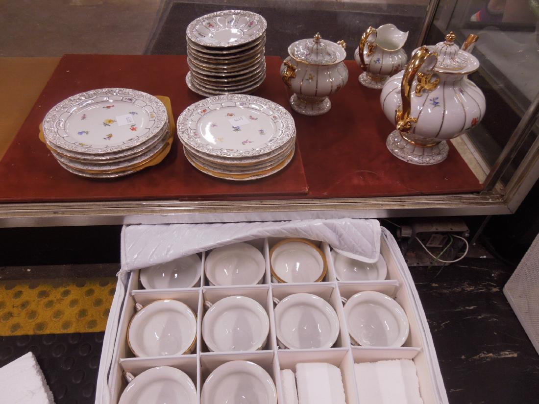 37 Pc Meissen Tea Set (1 of 7)