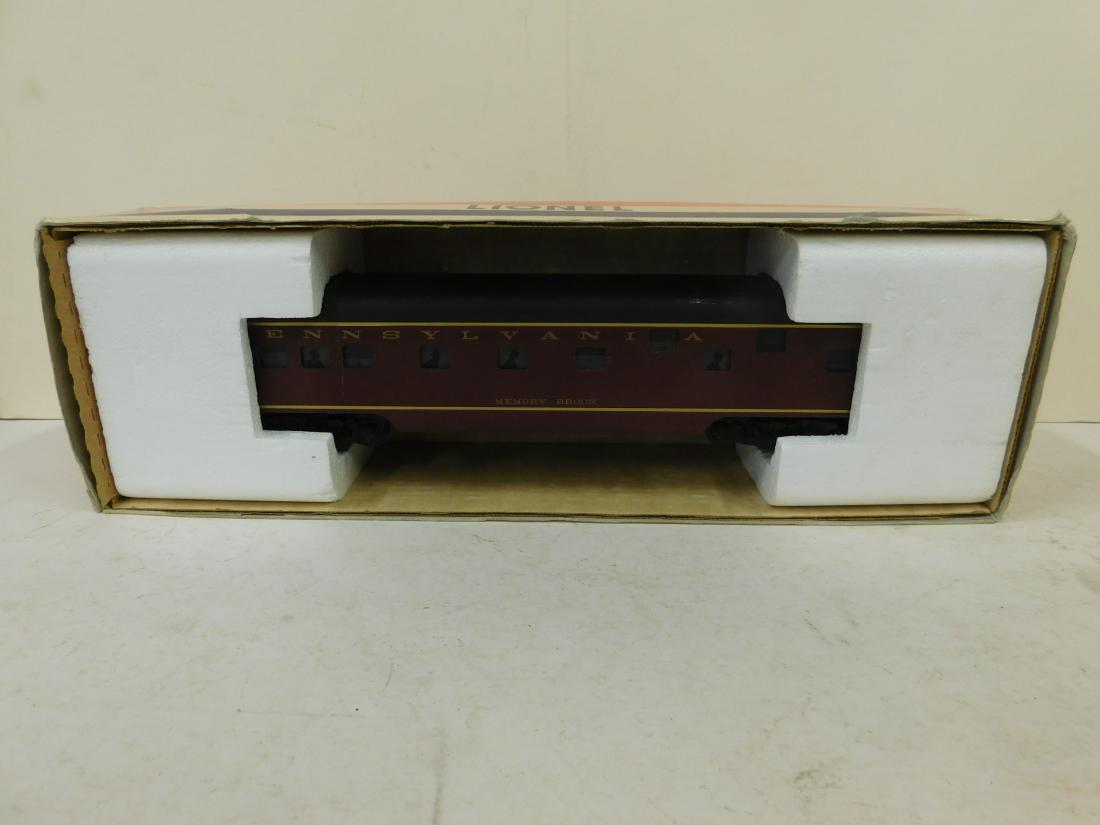 Lionel PA Sleeper Car (1 of 4)