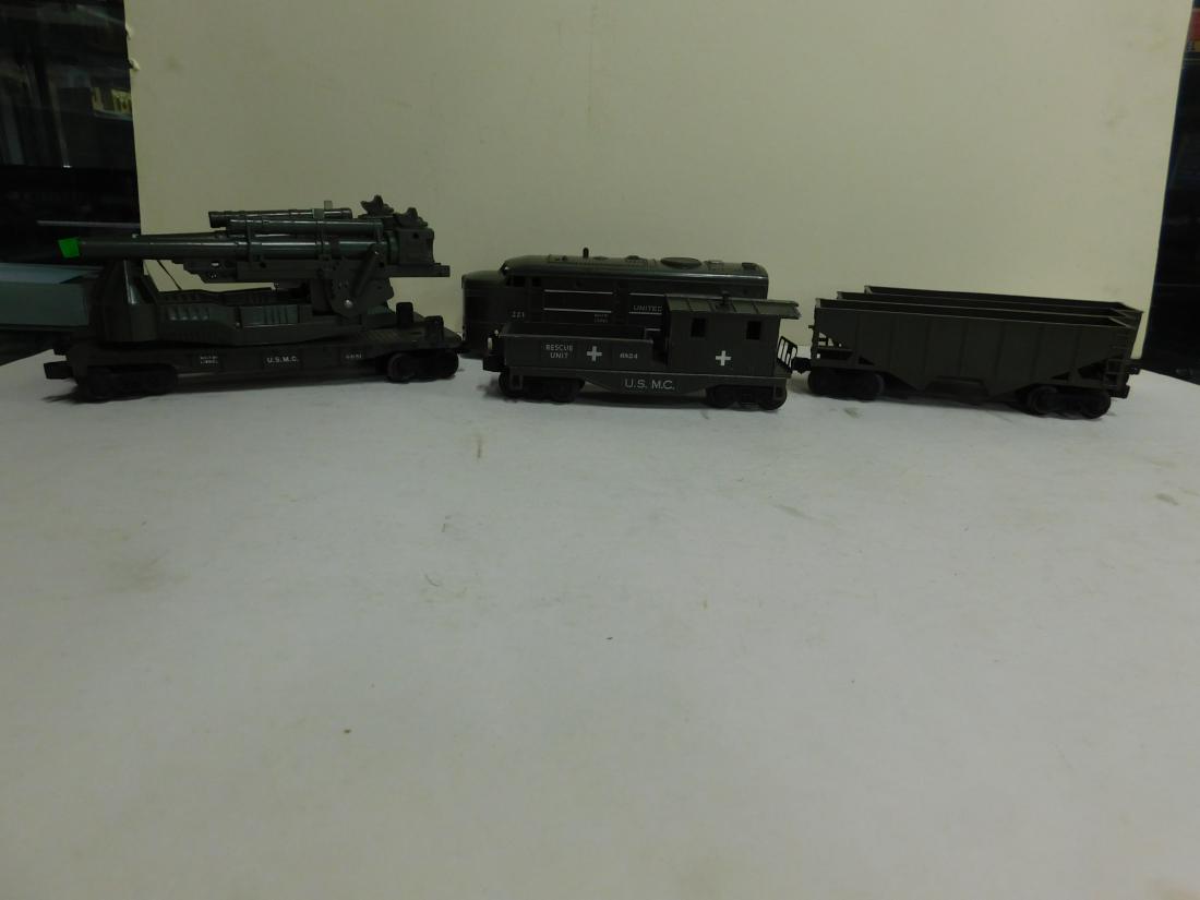 Lionel Post War U.S.M.C. Engine and 6 Train Cars (1 of 6)