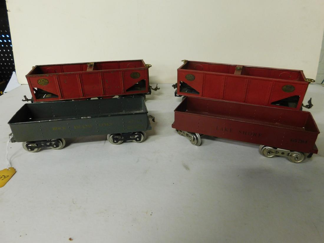 4 Lionel Standard Gauge Passenger Cars (1 of 7)