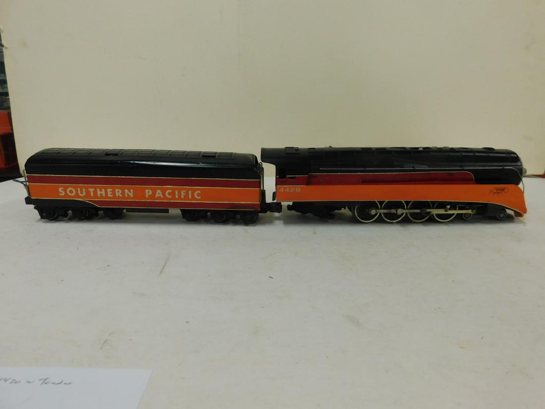 Lionel Southern Pacific Daylight Engine 4420 with (1 of 4)
