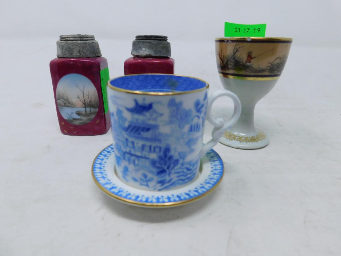Antique Porcelain Lot: Antique Porcelain Lot: Four pieces, consisting of an early 19th c Copeland Spode can coffee cup in the Blue Willow pattern, with gilding, a continental porcelain egg cup with hand-painted figural scen