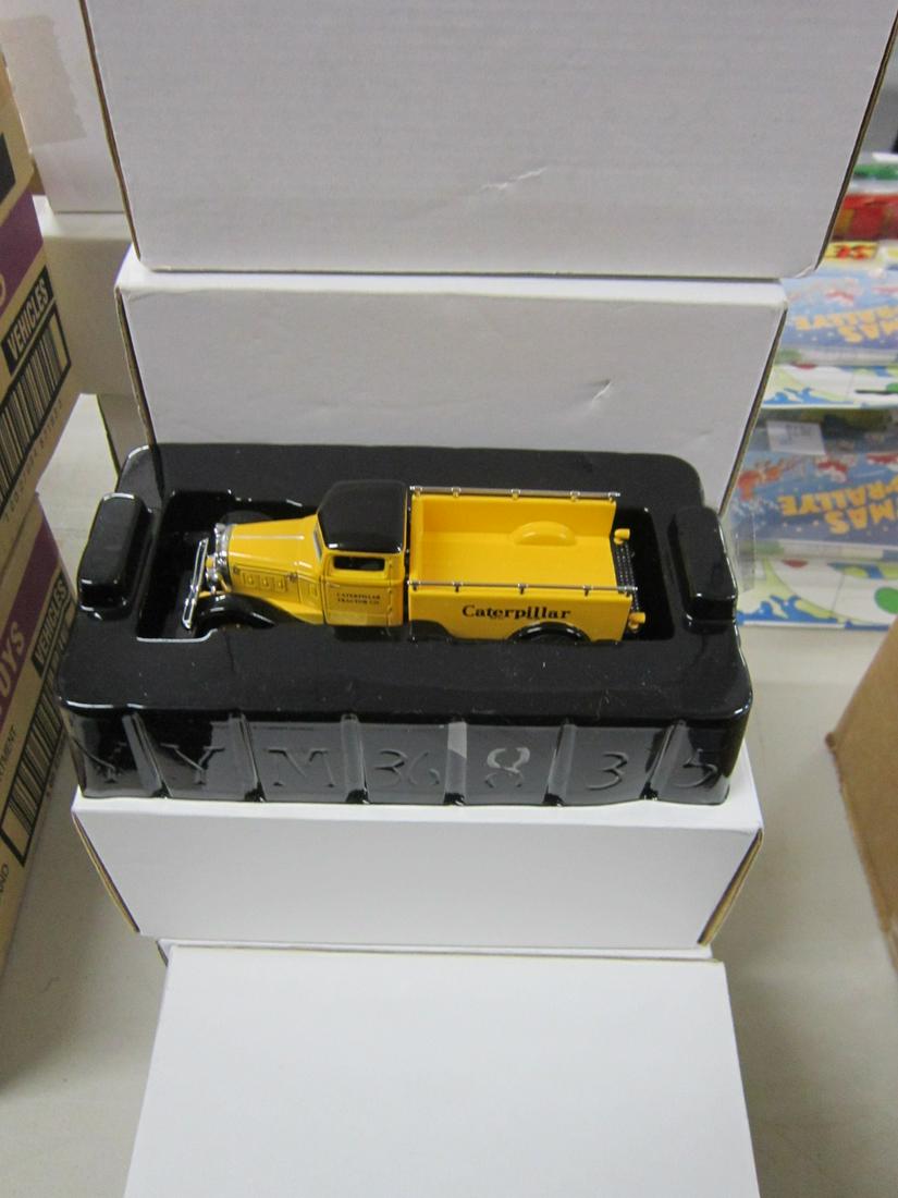 7 Matchbox Collectibles 1:43 Die Cast Vehicles (1 of 5)