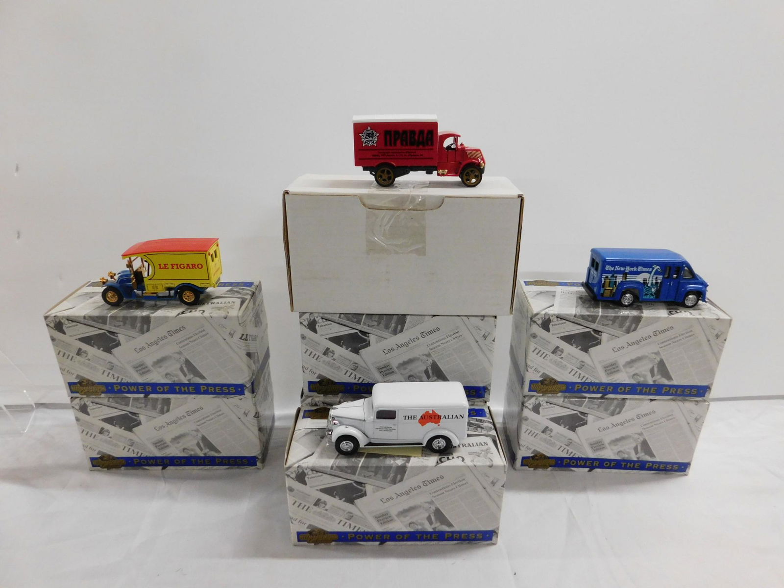 8 Matchbox Collection Die Cast Vehicles (1 of 7)