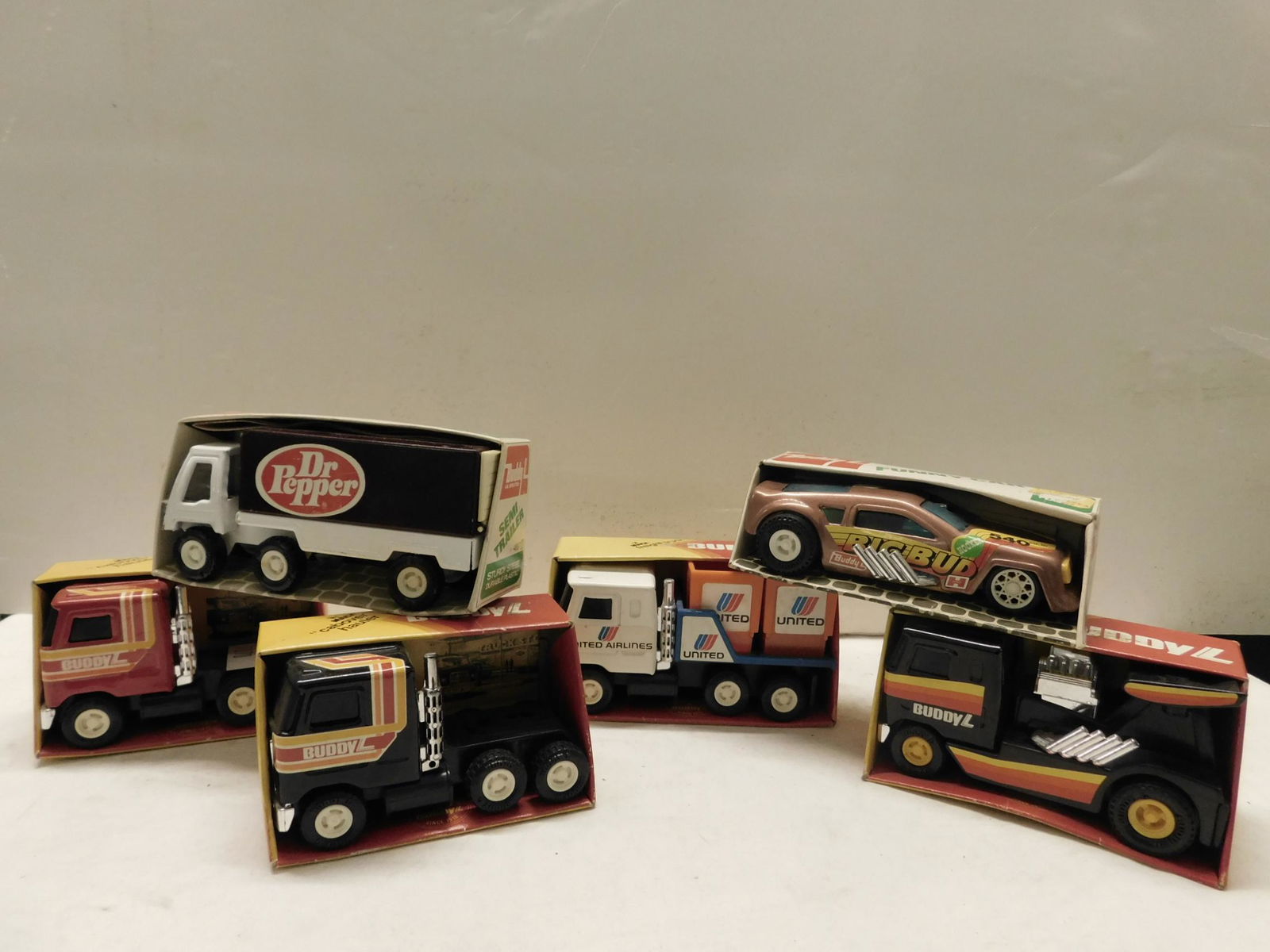6 Vintage Buddy L Pressed Steel Vehicles (1 of 2)