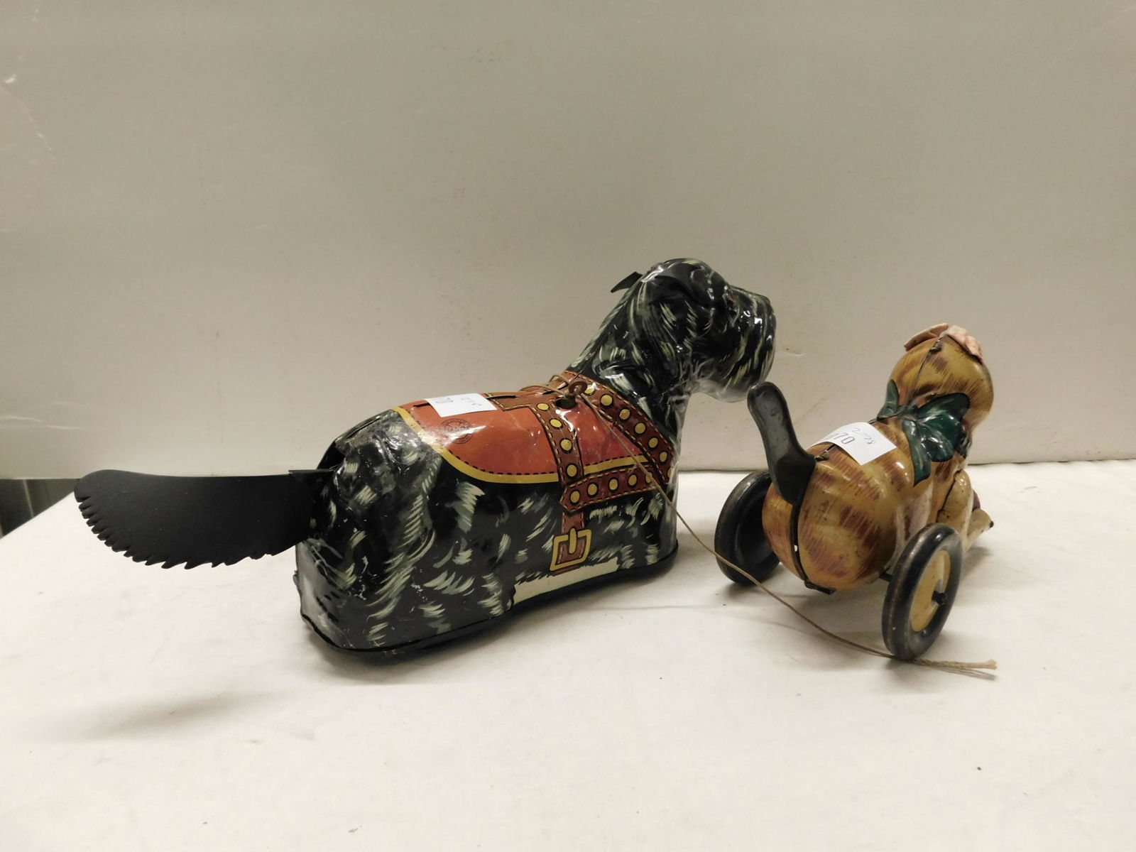 2 Vintage Marx Tin Litho Pull Toys (1 of 3)