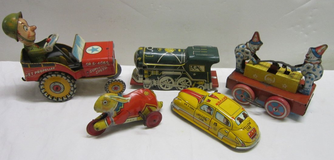 5 Vintage Wind Up Toys (1 of 6)