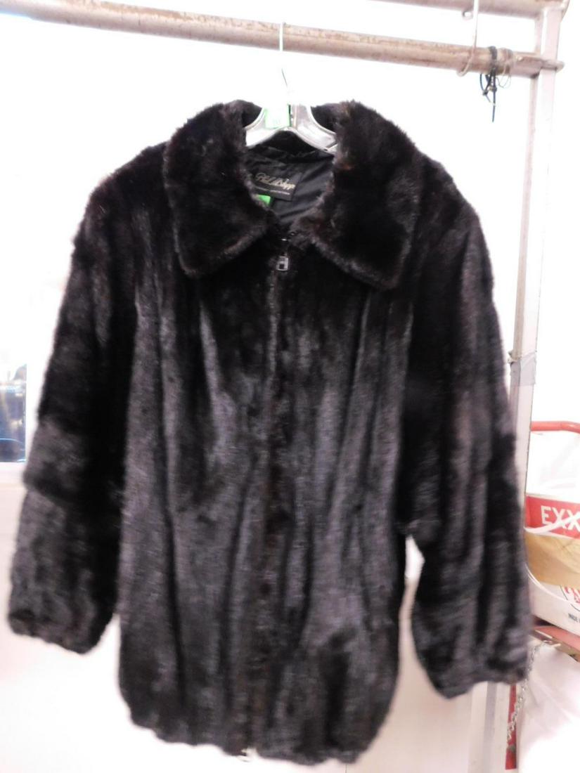 Mink Jacket: Mink Jacket, dark male skin mink, exterior pockets, zipper front, collar, from Phil M. Stupp, Philadelphia, arms 23", shoulders 19", length 32". CONDITION: Very good, lightly worn.