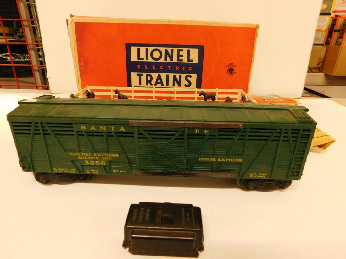 Lionel Operating Horse Car & Corral: Lionel Operating Horse Car and Corral No. 3356 dark green, in original box, post war. CONDITION: Very good, clean, well maintained in working condition.