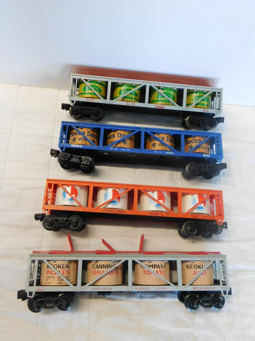 4 Lionel & K-Line 4 Vat Train Cars: 4 Lionel & K-Line 4 Vat Train Cars "O" gauge, loose, no boxes, Modern Era including: Heinz Pickle, TLCX 9128, David Wine, MDWX 9146 and Lionel Lines, 19420, plus K-Line - Keojuk Camning Company, KCCX 