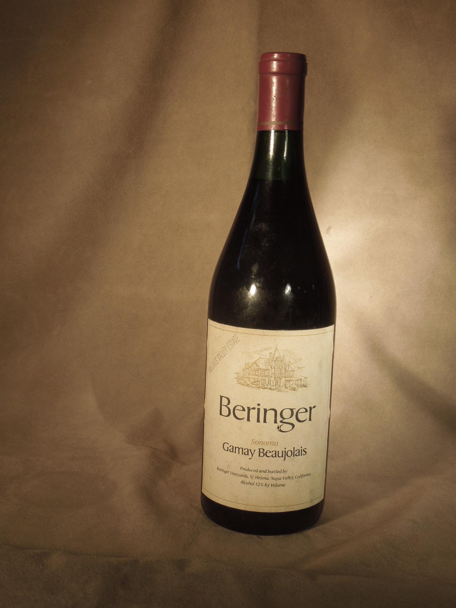 Beringer 1976 Gamay Beaujolais: Gamay Beaulolais, Beringer 1976, Sonoma, Napa Valley, 750 ML. CONDITION: No issues identified. All wine is from a local estate and is being sold “AS IS” with no guarantee as to quality or potabili