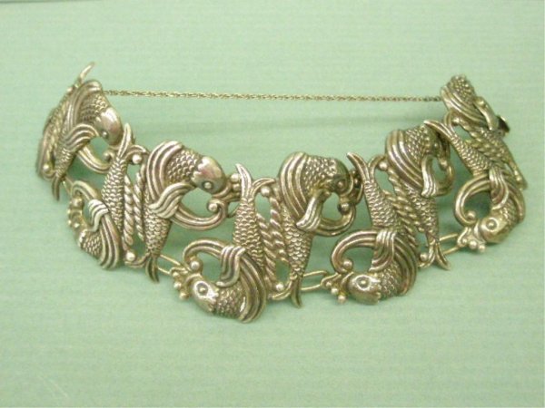 1940's Los Castillo Mexican Silver Fish Bracelet: C. 1940's Los Castillo signed Mexican sterling silver fish bracelet, Taxco, 106, 1 3/4" x 7"