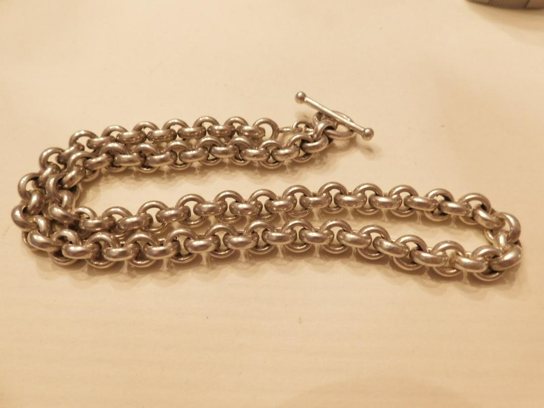 Sterling Circle Link Choker: Sterling Circle Link Choker, chunky links with toggle, 16" length. .925 and hallmarked, 27.5 DWT.[10] CONDITION: Very fine.