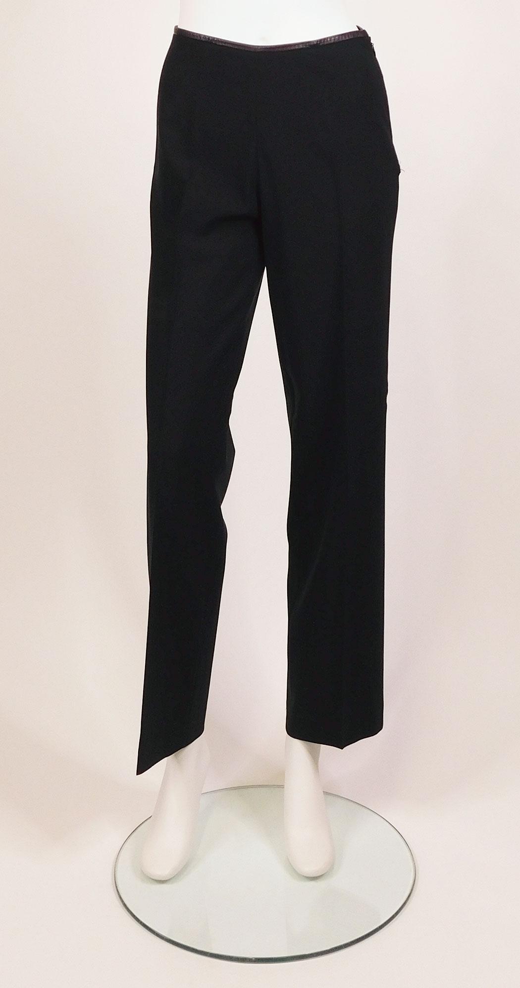 Prada, Gucci, Versace, Akris: Six Women’s Pants: Six pairs women’s pants, various designers, size 38-42 or 4 US (waists approximately 27-29”). Comprised of: a) a pair of black Gucci pants, size 40, 96% virgin wool/4% elastane, made in Italy; b)