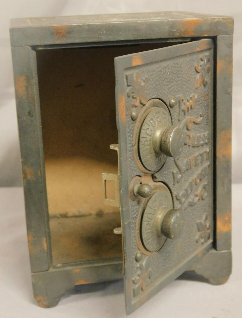 The Keyless Safety Deposit Bank (1 of 4)