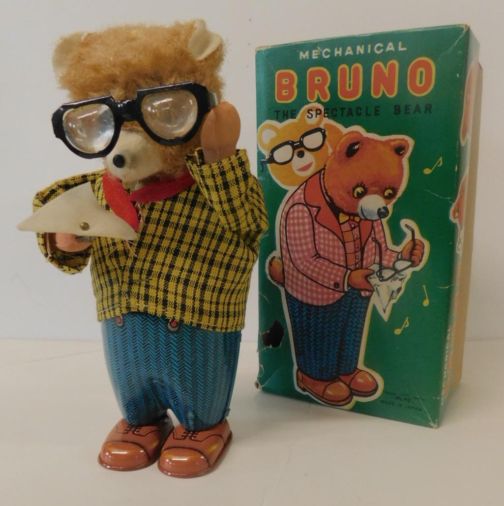 "Bruno The Spectacle Bear" w/Box (1 of 3)