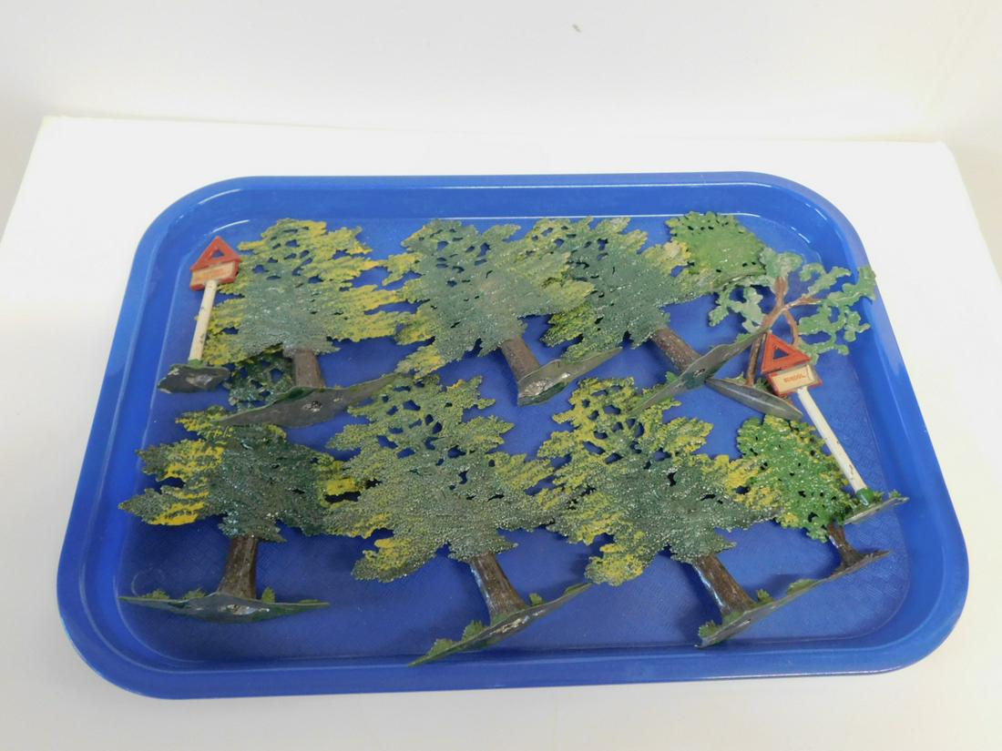 11 Vintage Lead Trees & Signs (1 of 4)