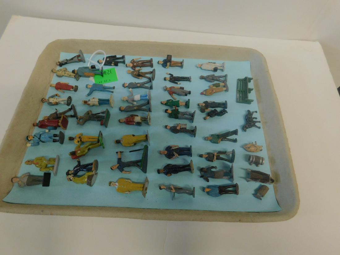 51 Vintage Lead Toy Figures (1 of 5)