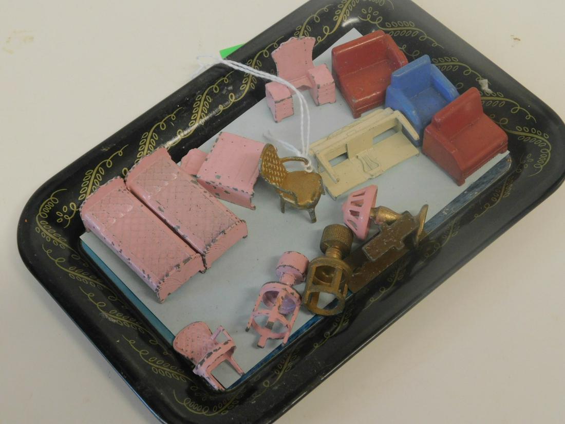 14 Tootsie Toy Doll House Furniture (1 of 4)