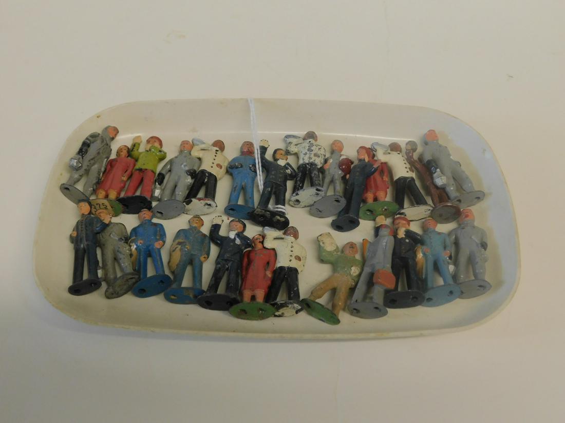 26 Vintage Lead Toy Figures (1 of 4)