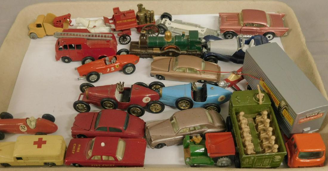 19 Lesney / Matchbox Die Cast Vehicles (1 of 5)