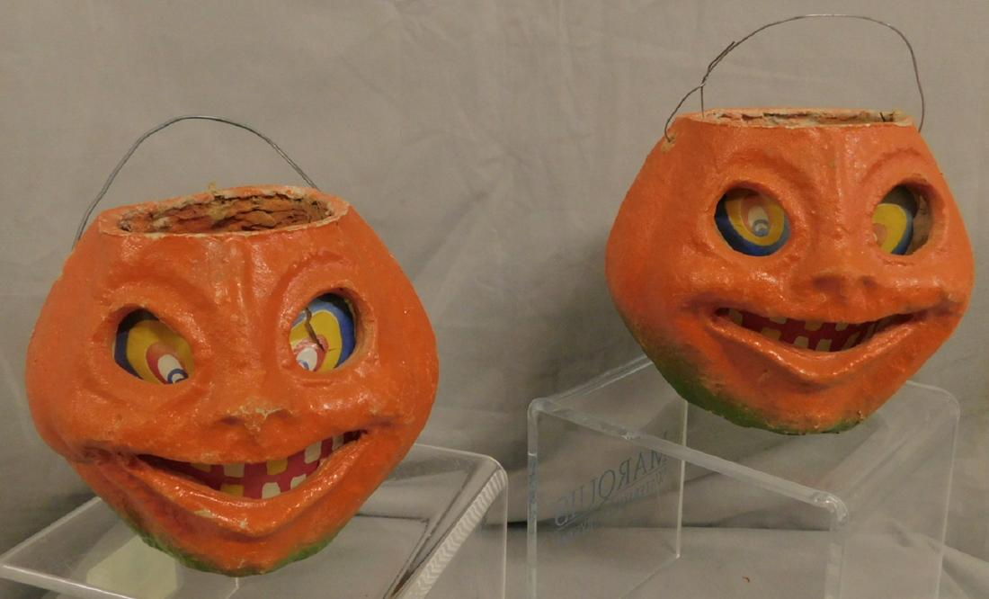 2 Vintage Jack O' Lantern Pumpkins (1 of 4)
