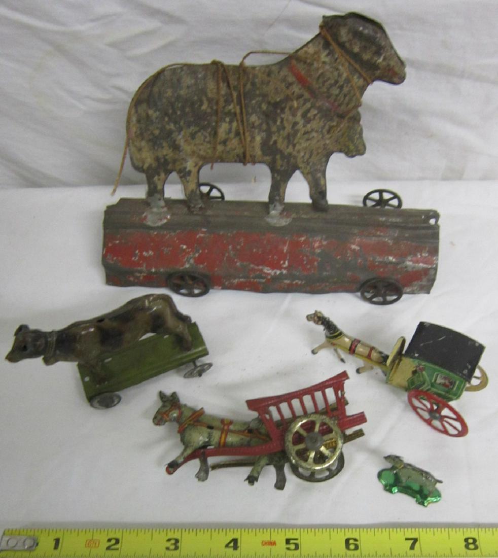 Early Penny & Other Tin Litho Toys (1 of 6)