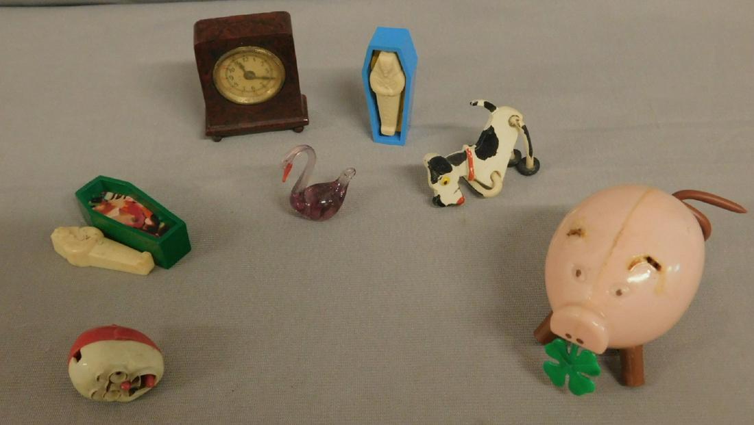 Vintage Small Novelty Toys (1 of 3)
